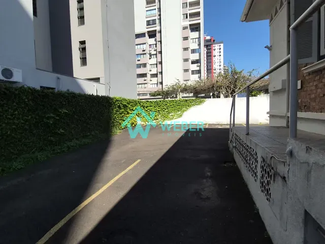 Casa para alugar, no bairro Centro em Novo Hamburgo