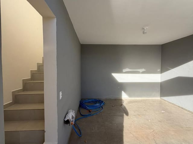 Casa com 125m² 3 quartos e 1 banheiro, à venda, no bairro Parque dos Manacás em Extrema
