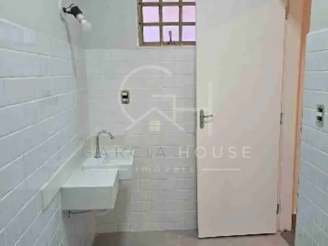Casa com 200m² 3 quartos e 1 banheiro, à venda, no bairro Vila Amélia em Ribeirão Preto
