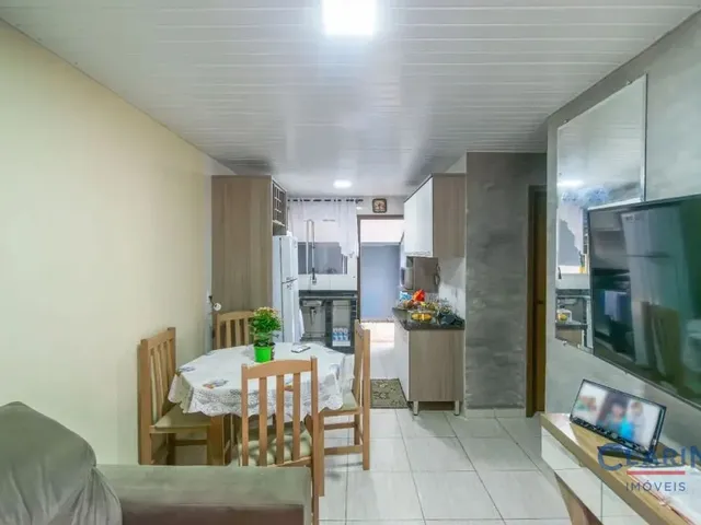 Casa 2 quartos e 1 banheiro, à venda, no bairro CONJUNTO AGUAS CLARAS em Campo Largo