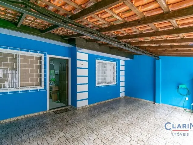 Casa 2 quartos e 1 banheiro, à venda, no bairro CONJUNTO AGUAS CLARAS em Campo Largo