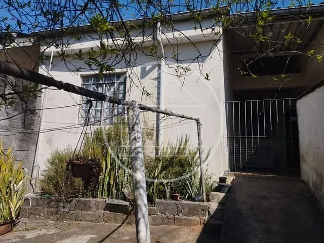 Casa com 250m² 3 quartos e 1 banheiro, à venda, no bairro Jardim Iporanga em São Paulo