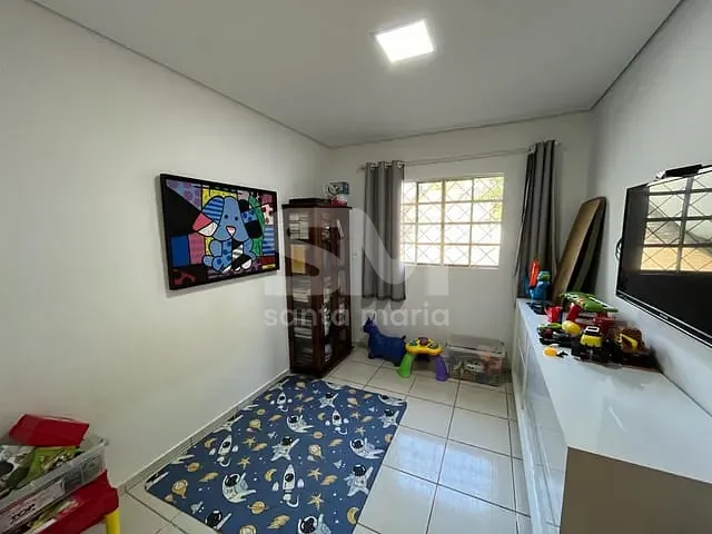 Casa com 360m² 4 quartos e 2 banheiros, à venda, no bairro Seminário em Chapecó