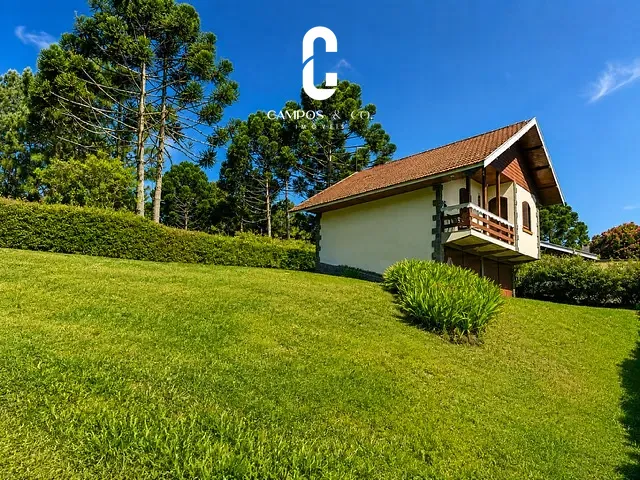 Casa com 1340m² 2 quartos e 1 banheiro, à venda, no bairro Jardim Europa em Campos do Jordão