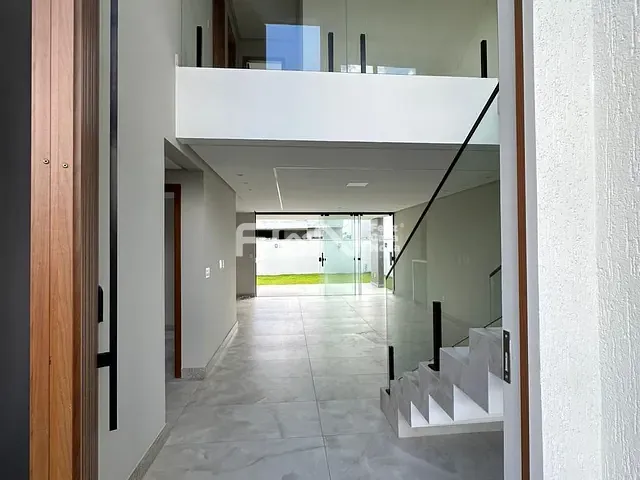 Casa com 283m² 4 quartos e 5 banheiros, à venda, no bairro Jardim Limoeiro em Camaçari