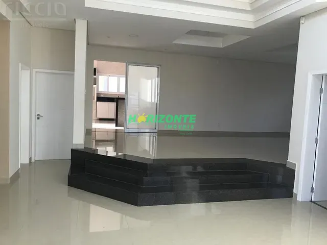 Casa com 750m², à venda, no bairro Condomínio Residencial Jaguary em São José dos Campos