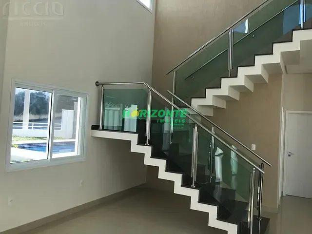 Casa com 750m², à venda, no bairro Condomínio Residencial Jaguary em São José dos Campos