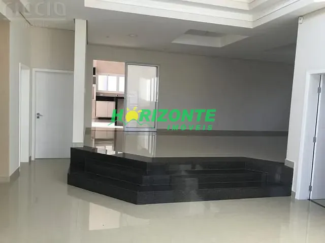 Casa com 750m² 4 quartos e 6 banheiros, à venda ou para alugar, no bairro urbanova em São José dos Campos