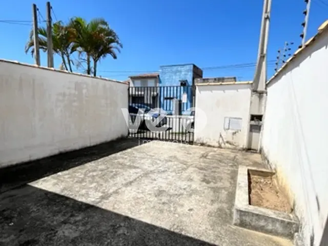 Casa 2 quartos e 2 banheiros, para alugar, no bairro Vila Olímpia  em Taubaté