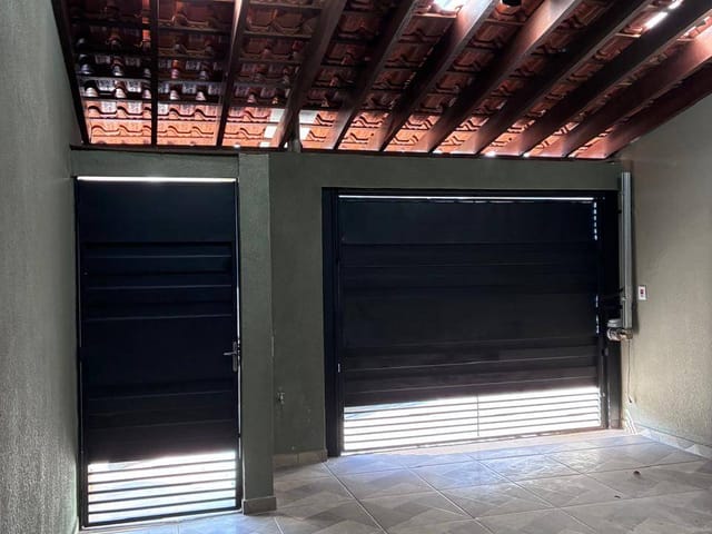 Casa com 125m² 2 quartos e 2 banheiros, à venda, no bairro Parque dos Manacás em Extrema