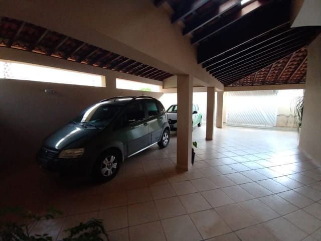 Casa com 720m² 3 quartos e 5 banheiros, à venda, no bairro Jardim Nova Sao Joao em São João da Boa Vista