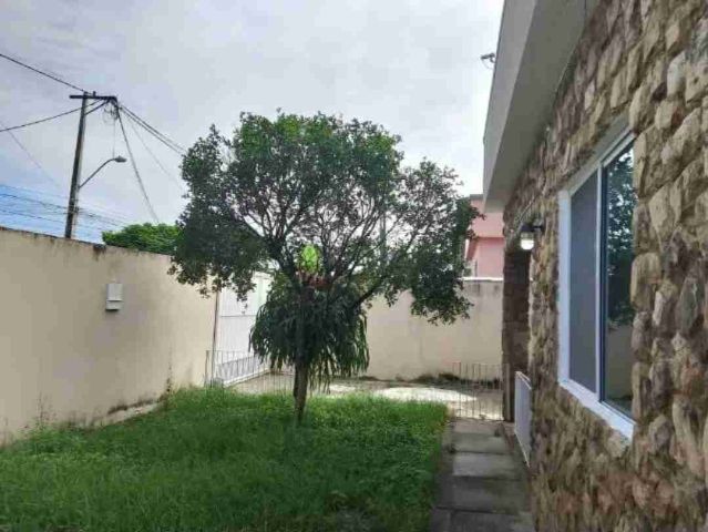 Casa 2 quartos e 1 banheiro, à venda, no bairro Parque Aurora em Campos dos Goytacazes