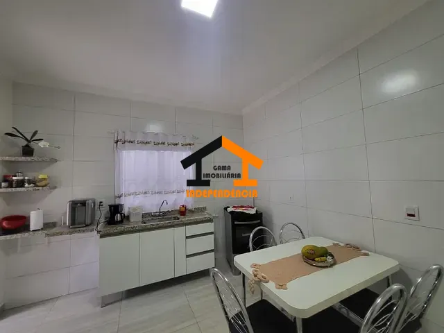 Casa com 125m² 2 quartos e 1 banheiro, à venda, no bairro Vila Santa Cruz em Itatiba