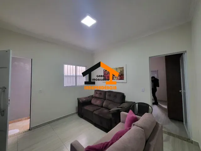 Casa com 125m² 2 quartos e 1 banheiro, à venda, no bairro Vila Santa Cruz em Itatiba