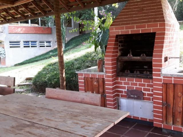 Casa com 500m², à venda, no bairro Itaipava em Petrópolis