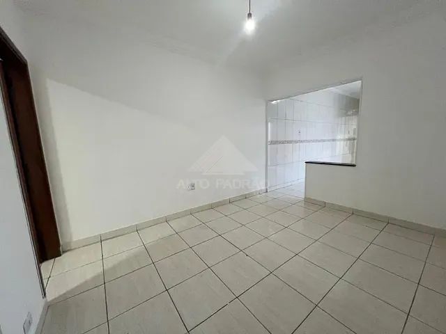 Casa com 175m² 4 quartos e 3 banheiros, à venda, no bairro Vila Bocaina em Mauá