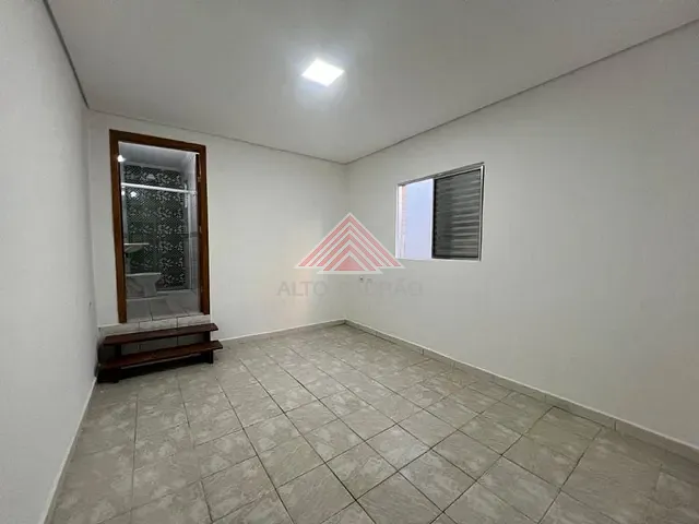 Casa com 175m² 4 quartos e 3 banheiros, à venda, no bairro Vila Bocaina em Mauá