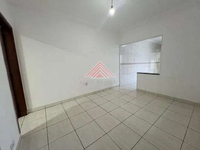 Casa com 175m² 4 quartos e 3 banheiros, à venda, no bairro Vila Bocaina em Mauá