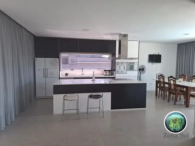 Casa 3 quartos e 5 banheiros, à venda, no bairro Araçoiba da serra em Araçoiaba da Serra