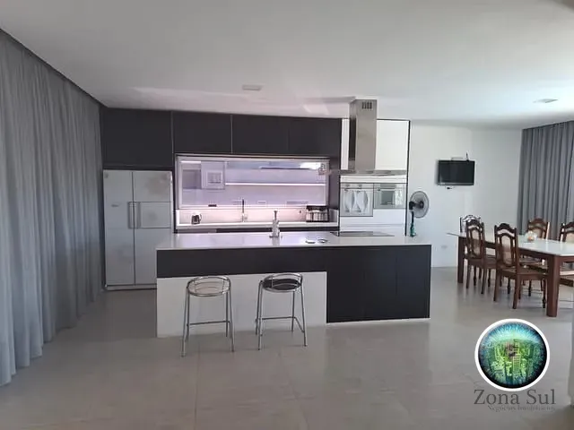 Casa 3 quartos e 5 banheiros, à venda, no bairro Araçoiba da serra em Araçoiaba da Serra