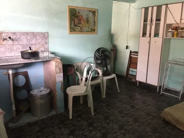 Casa com 345m² 2 quartos e 2 banheiros, à venda, no bairro Centro em Guaratinguetá