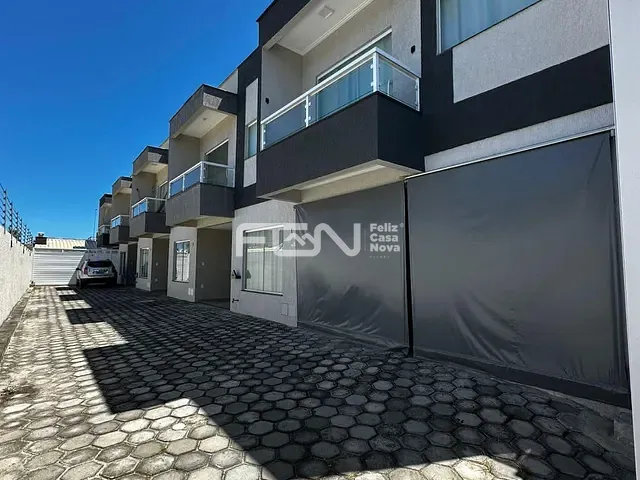 Casa 3 quartos e 3 banheiros, à venda, no bairro Ipitanga em Lauro de Freitas