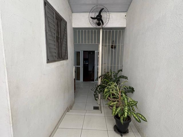 Casa com 250m² 6 quartos e 4 banheiros, à venda, no bairro Jardim Novo Maracanã em Campinas