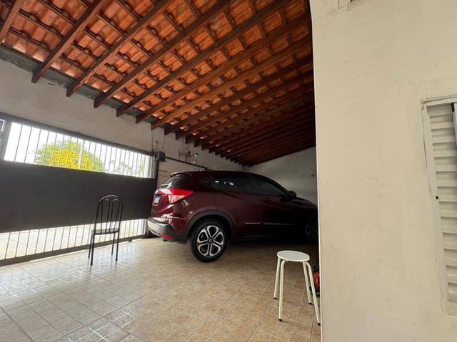 Casa com 250m² 6 quartos e 4 banheiros, à venda, no bairro Jardim Novo Maracanã em Campinas