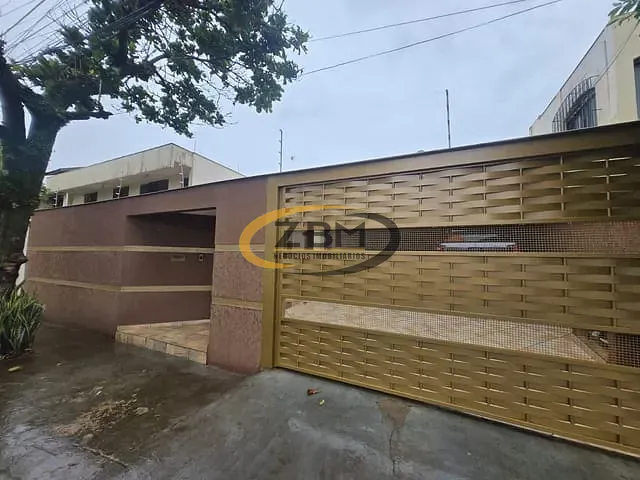 Casa com 330m² 4 quartos e 5 banheiros, à venda, no bairro Lago Parque em Londrina