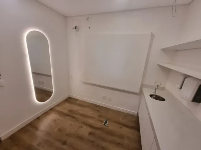 Casa com 193m², para alugar, no bairro Jardim Europa em São Paulo