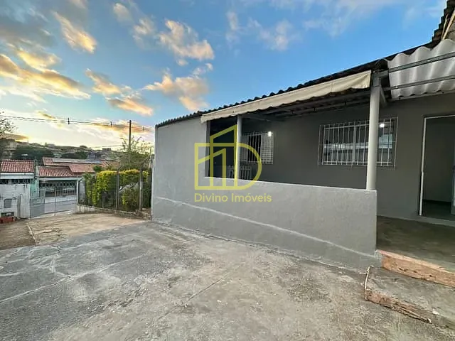 Casa com 250m² 2 quartos e 1 banheiro, à venda, no bairro Jardim São Marcos em Sorocaba