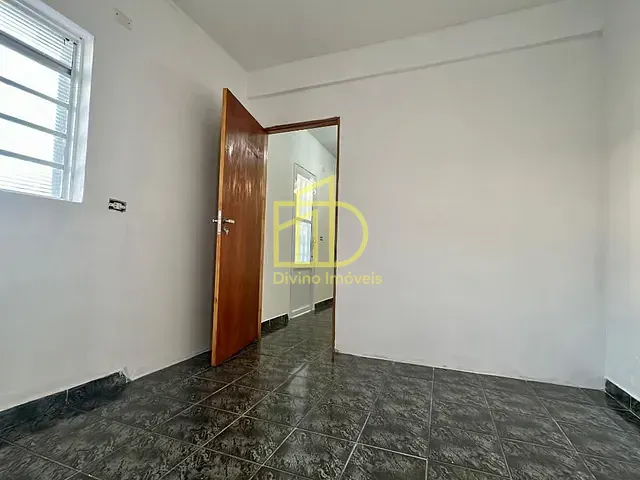 Casa com 250m² 2 quartos e 1 banheiro, à venda, no bairro Jardim São Marcos em Sorocaba