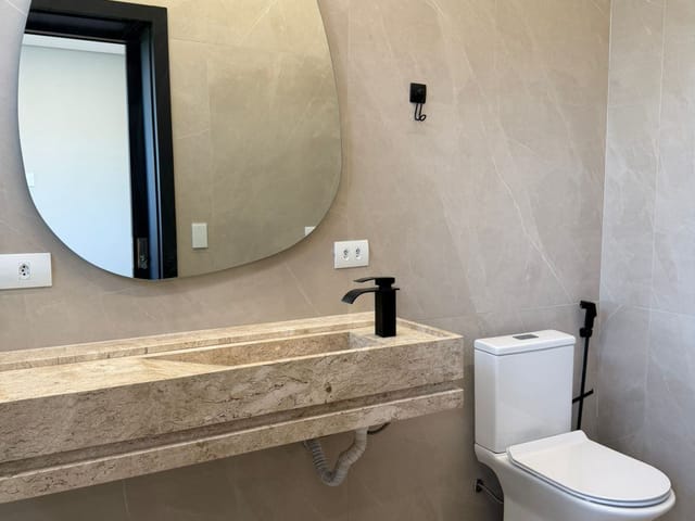 Casa com 1650m² 4 quartos e 4 banheiros, para alugar, no bairro Ecovillas do Lago em Sertanópolis