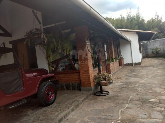 Casa com 2000m², à venda, no bairro AREAL em Areal