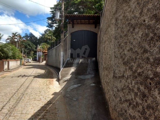 Casa com 2000m², à venda, no bairro AREAL em Areal