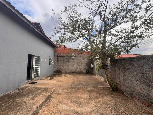 Casa com 150m² 2 quartos e 1 banheiro, à venda, no bairro Conjunto Habitacional Parque Itajaí em Campinas