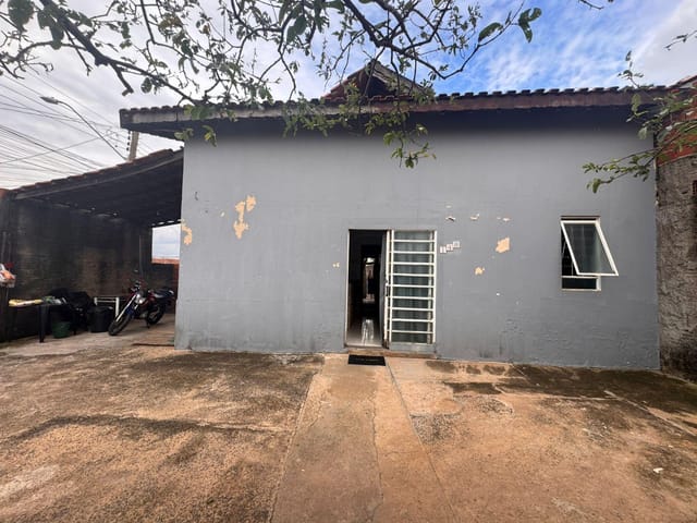 Casa com 150m² 2 quartos e 1 banheiro, à venda, no bairro Conjunto Habitacional Parque Itajaí em Campinas