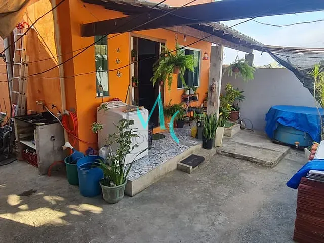 Casa 3 quartos e 2 banheiros, à venda, no bairro Santíssimo em Rio de Janeiro