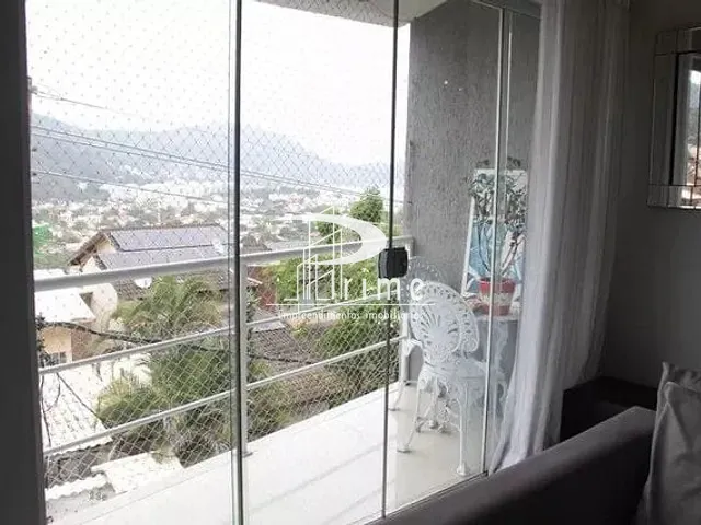 Casa com 500m² 4 quartos e 4 banheiros, à venda, no bairro São Francisco em Niterói