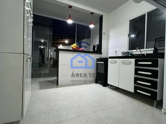 Casa com 128m² 2 quartos e 1 banheiro, à venda, no bairro Morro do Algodão em Caraguatatuba