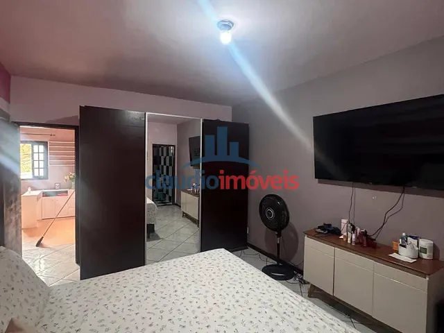 Casa 2 quartos e 2 banheiros, para alugar, no bairro Vila Nova em Barra Mansa