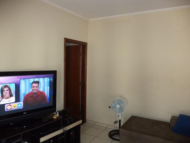Casa com 250m² 1 quarto e 2 banheiros, à venda, no bairro Colinas Park II em Birigüi