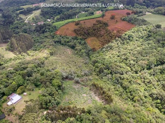 Casa à venda, no bairro bateias em Curitiba