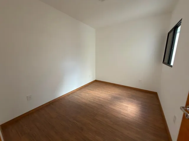 Casa 3 quartos e 2 banheiros, à venda, no bairro Extremaville em Extrema