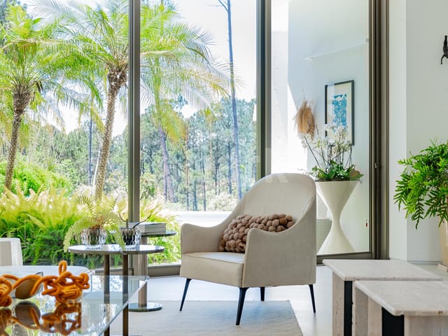 Casa com 520m² 3 quartos e 4 banheiros, à venda, no bairro Moinho Velho em Cotia