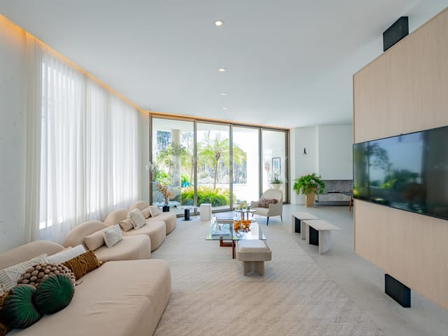 Casa com 520m² 3 quartos e 4 banheiros, à venda, no bairro Moinho Velho em Cotia