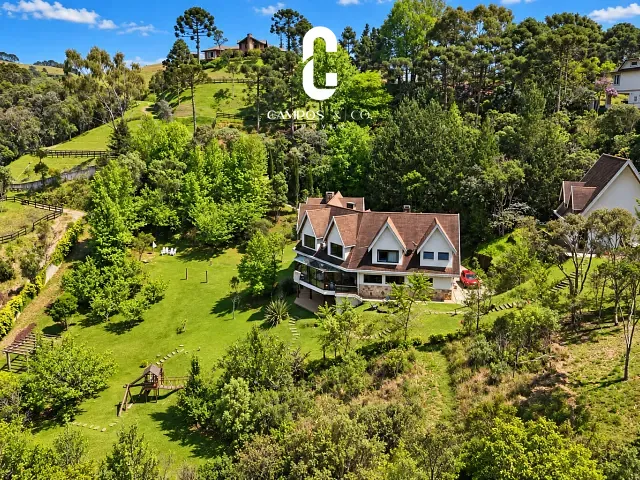 Casa com 5200m² 6 quartos e 7 banheiros, à venda, no bairro Pedra do Fogo em Campos do Jordão