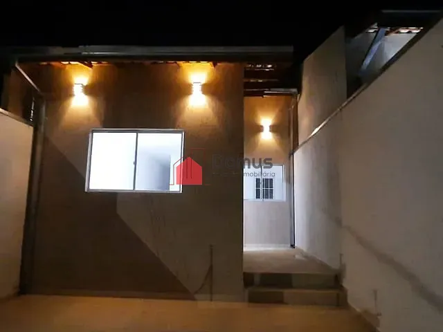 Casa com 150m², à venda, no bairro Parque das Nações em Pindamonhangaba