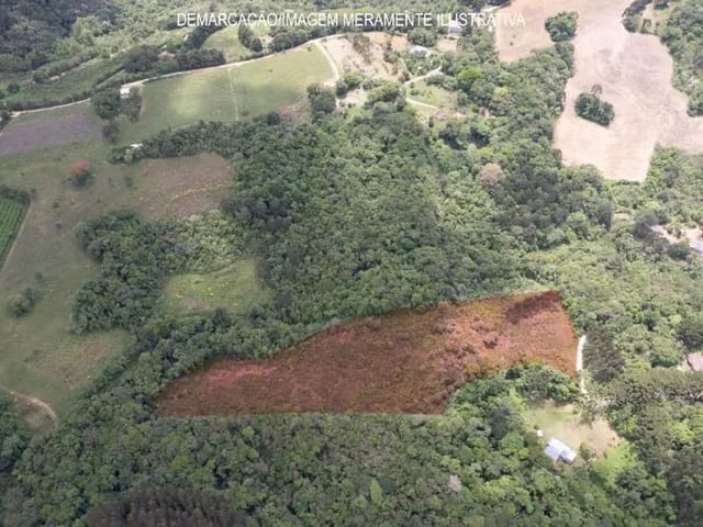 Casa à venda, no bairro bateias em Curitiba