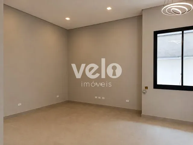 Casa 3 quartos e 4 banheiros, à venda, no bairro Sapé II em Caçapava
